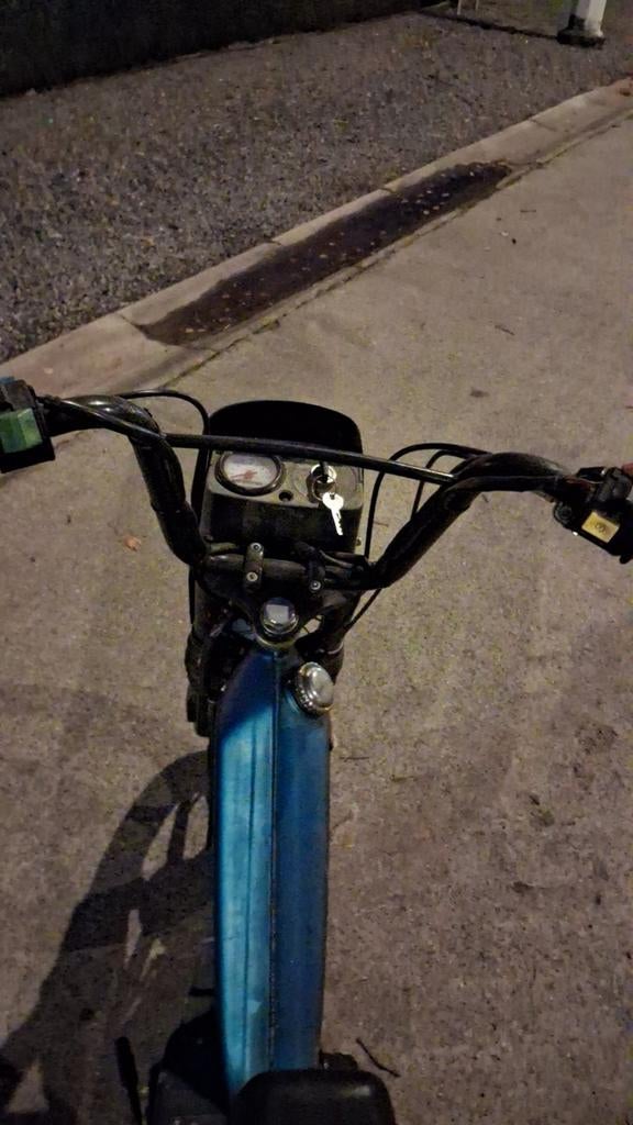 Tomos met Ned gva, Vélos & Vélomoteurs, Enlèvement