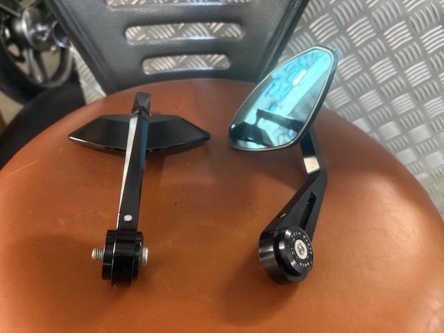 Kawasaki Vulcan 650 S Puig bar-end rétroviseurs      OO MOTO, Enlèvement ou Envoi, Utilisé