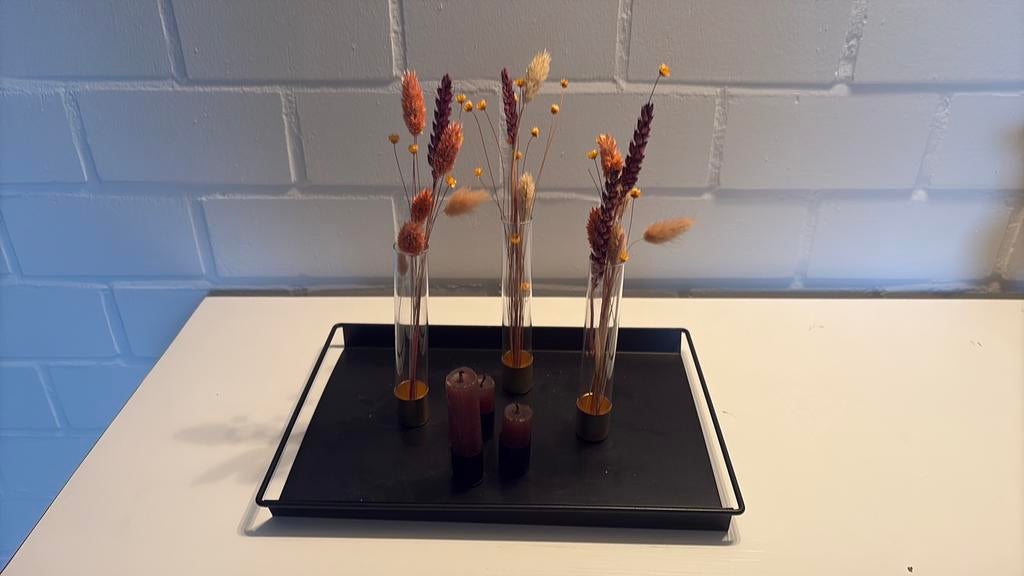 Ensemble décoratif de fleurs séchées et de bougies, Enlèvement, Comme neuf