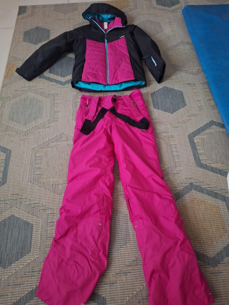 Ensemble ski fille 12 ans (143-150 cm) Wedze Decathlon – Ros, Vêtements | Femmes, Vêtements de sports d'hiver, Comme neuf, Autres types