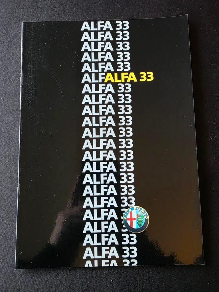 Brochure Alfa Romeo 33, Boeken, Auto's | Folders en Tijdschriften, Ophalen of Verzenden, Alfa Romeo