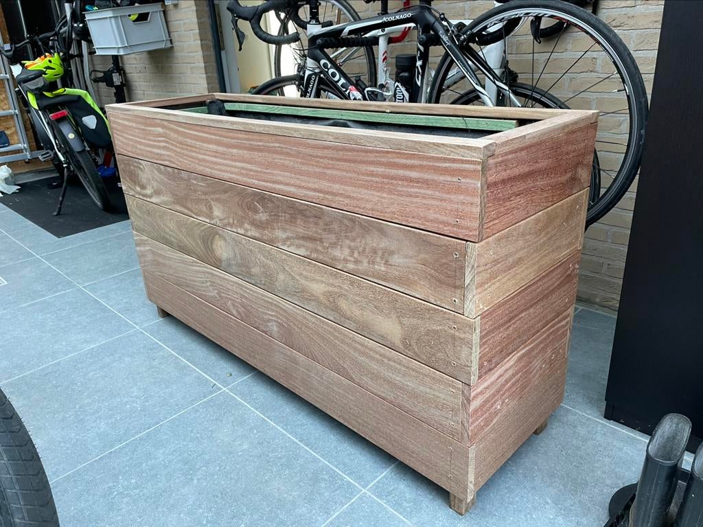 Nieuwe grote plantenbak hardhout klasse 1, Ophalen, Zo goed als nieuw, Hout