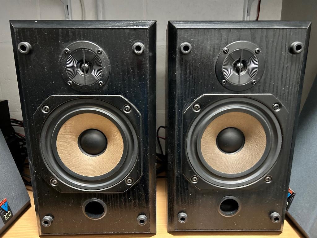 Speakers B&W V201 bookself, Audio, Tv en Foto, Luidsprekerboxen, Ophalen of Verzenden, Zo goed als nieuw, 60 tot 120 watt, Bowers & Wilkins (B&W)