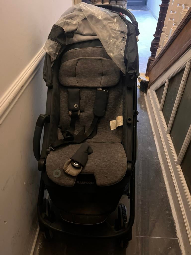 A donner poussette maxi cosi, Ophalen, Zo goed als nieuw