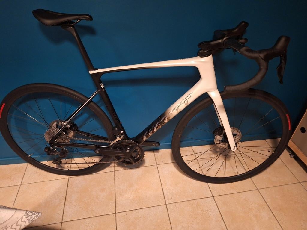 VELO DE COURSE GIANT DEFY ADVANCED PRO 2025, Ophalen, Carbon, Giant