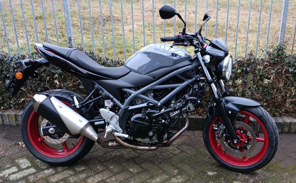 SV650