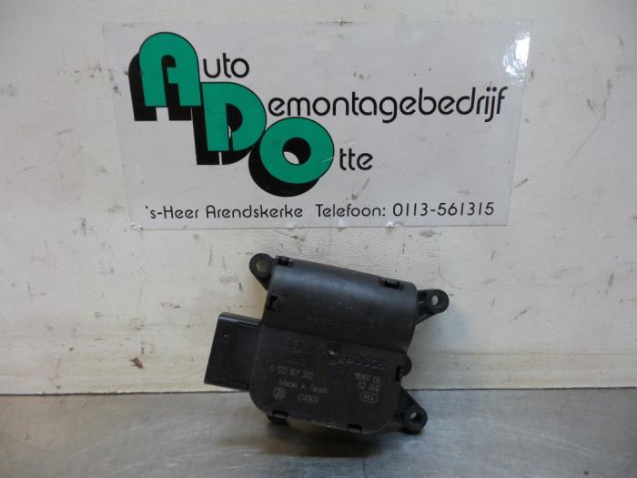 Clapet chauffage moteur d'un Mercedes Vito (Vito 03-), Autos : Pièces & Accessoires, Moteurs & Accessoires, Mercedes-Benz, Utilisé