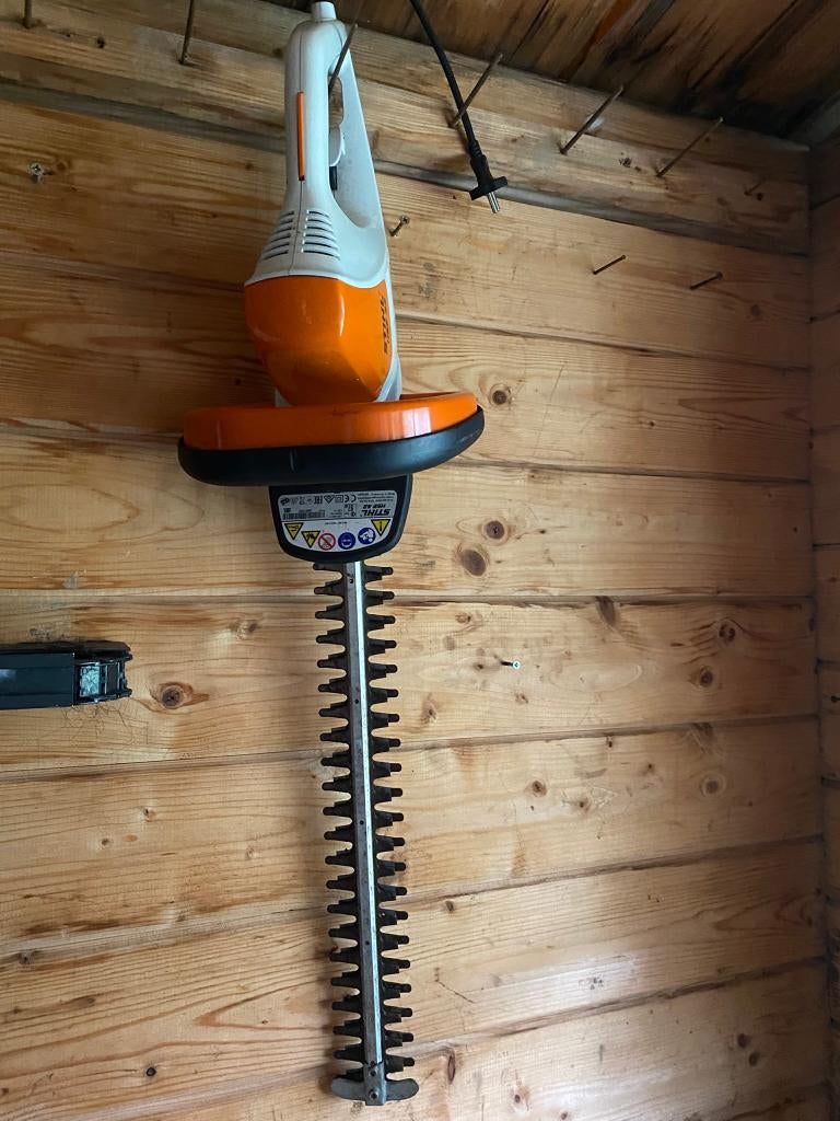 heggeschaar, Tuin en Terras, Heggenscharen, Ophalen, Gebruikt, Elektrisch, Stihl