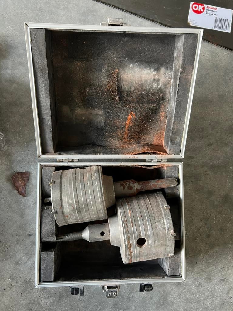 dozenboren, Tuin en Terras, Handzagen, Ophalen