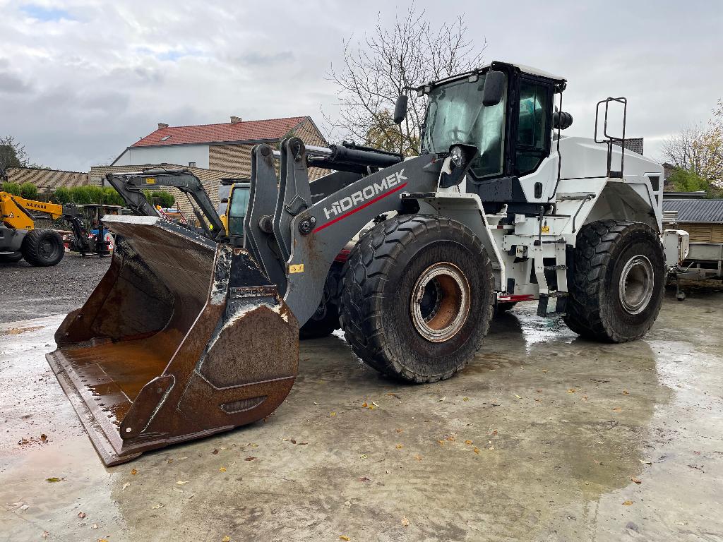 chargeuse sur pneu hidromek, Articles professionnels, Enlèvement, Chargeuse sur pneus ou Chouleur