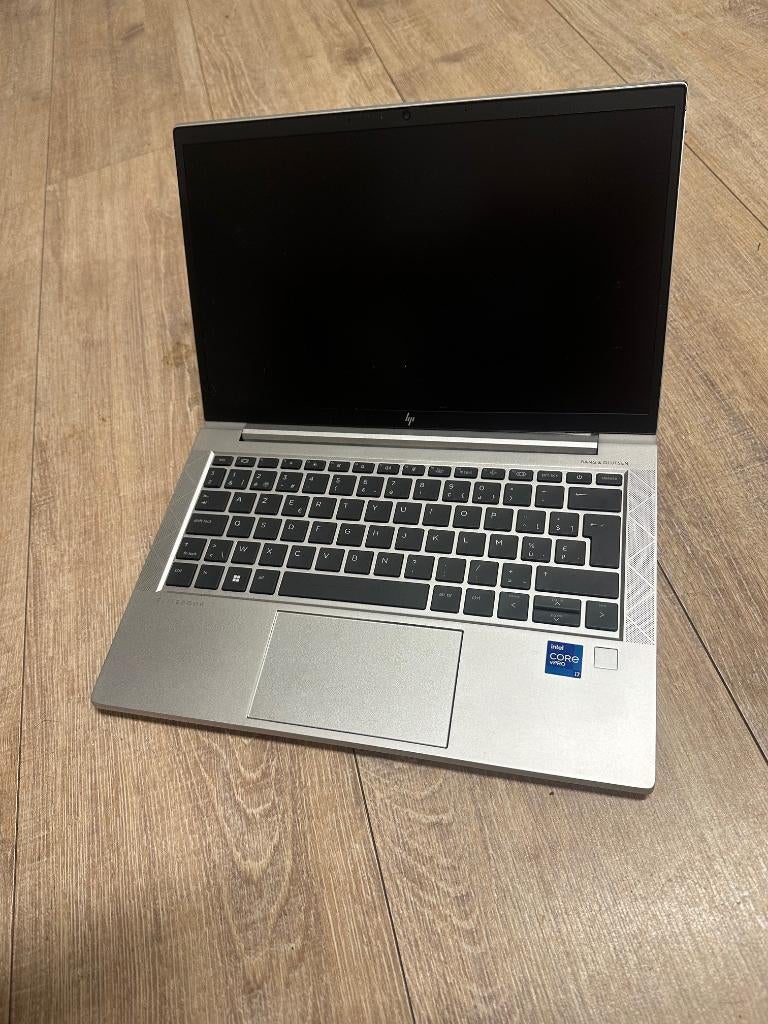 HP EliteBook 830 G8 – 13,3" – i7 / 32 Go / 512 Go SSD, 13 pouces, 3 à 4 Ghz, HP, SSD