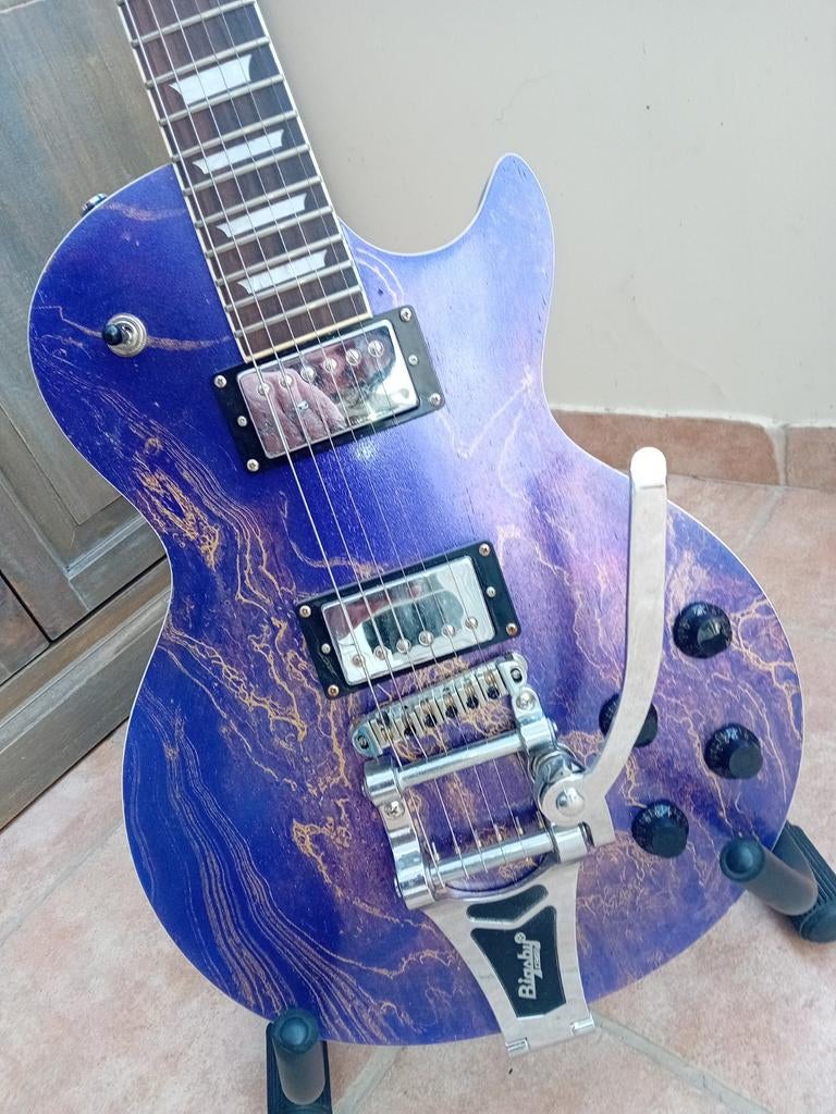 Fisher Les Purple (micros Epiphone Probucker), Musique & Instruments, Instruments à corde | Guitares | Électriques, Epiphone, Enlèvement
