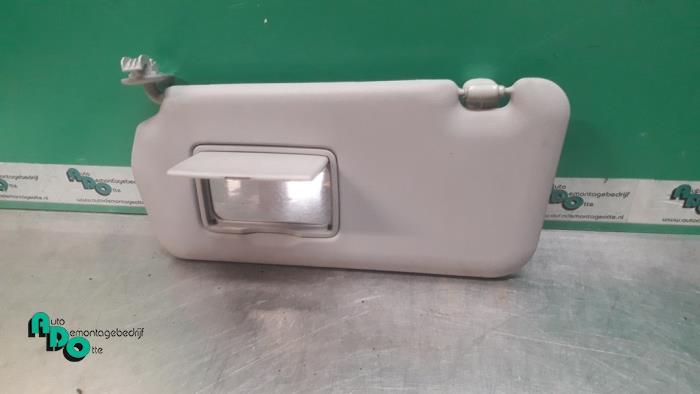 Zonneklep van een Mazda 5 (5 05-), Gebruikt, -, -, Ophalen of Verzenden