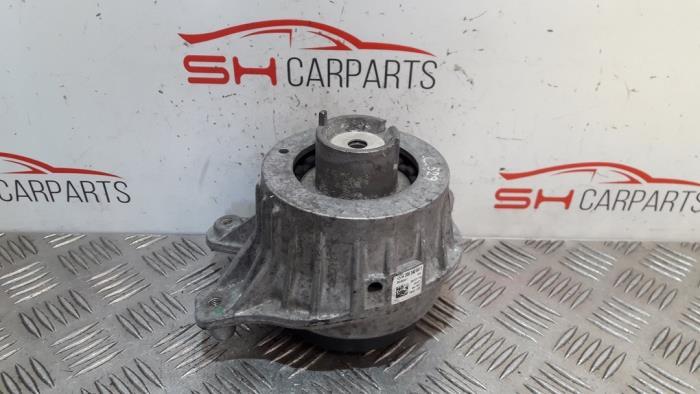 Support moteur d'un Mercedes C-Klasse, 3 mois de garantie, Utilisé, -, -