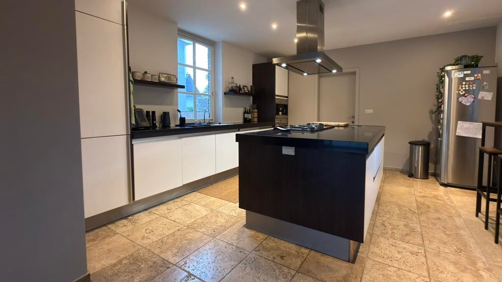 Granieten keuken met Miele inbouw apparatuur, Ophalen, Gebruikt, Bruin, Graniet of Steen