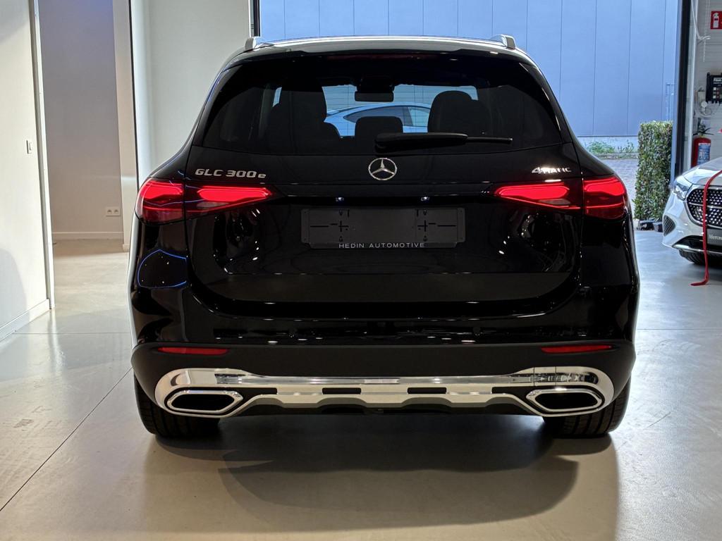Mercedes-Benz GLC-Klasse 300 e 4Matic SUV Luxury Line | Pano, Auto's, Automaat, Stof, Gebruikt, Zwart