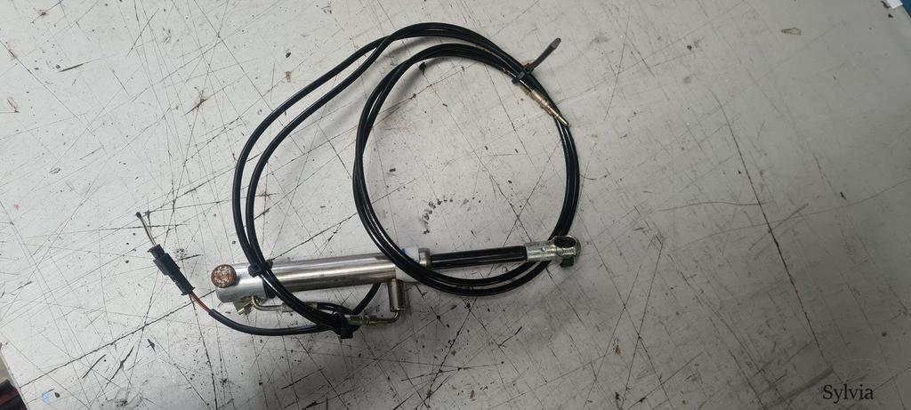 Hydraulische cilinder past links cabrio dak BMW E46 cabrio 8, -, Utilisé, -, -