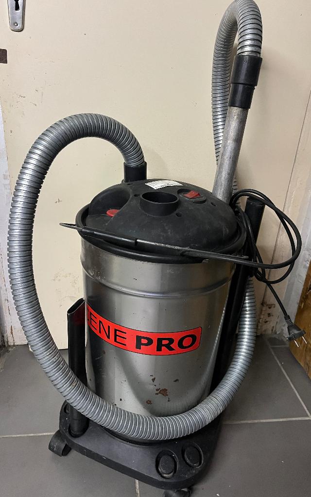 Aspirateur à cendres, Aspirateur, Réservoir, Comme neuf, Enlèvement