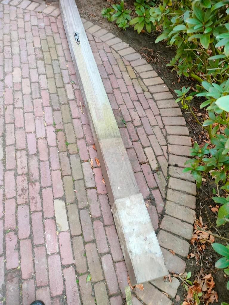 Poteau Padouk 16,5 x 16,5 x 3 mètres avec pointe, Poteaux, Bois dur, Comme neuf, Enlèvement