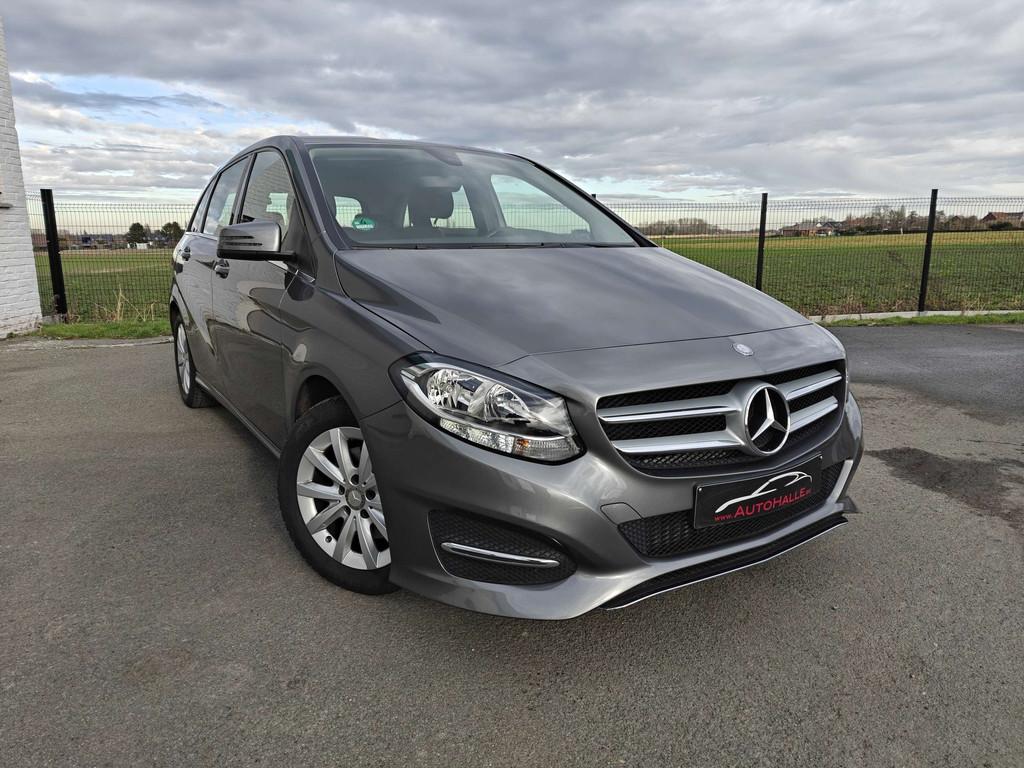 Mercedes-Benz B 200 B 200 benzine AUTOMAAT - GPS/AIRCO - 12M, Auto's, Mercedes-Benz, Automaat, Stof, Gebruikt, 4 cilinders