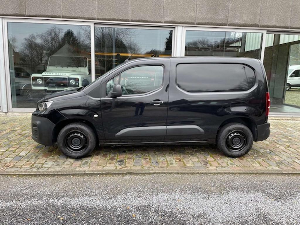 Peugeot Partner 1.5 BlueHDI 11.529 + BTW (bj 2022), Auto's, Gebruikt, 4 cilinders, Bedrijf, 2 zetels