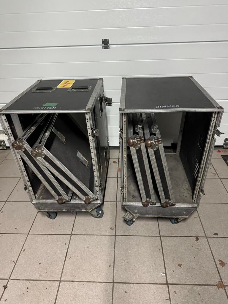 19” Flightcases 15 unit rack tunnel case, Muziek en Instrumenten, Ophalen, Zo goed als nieuw