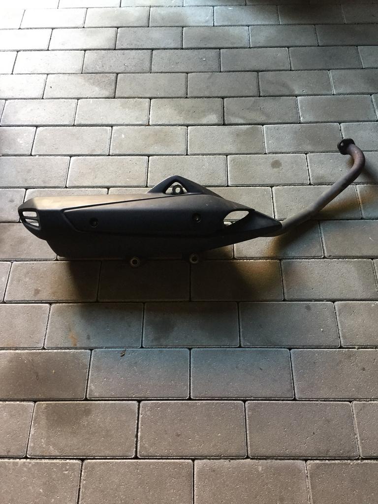 Yamaha n max originele uitlaat, Ophalen, Gebruikt