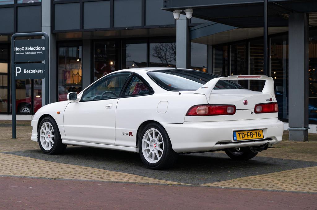 Honda Integra 1.8 Vtec Type R (new condition) (bj 1998), Auto's, 4 zetels, Honda, Wit, 1797 cc