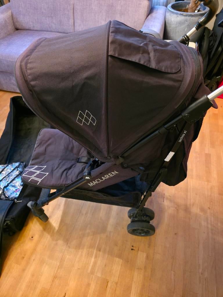 Maclaren reisbuggy inclusief draagzak en regenhoes, Kinderen en Baby's, Ophalen, Maclaren, Regenhoes