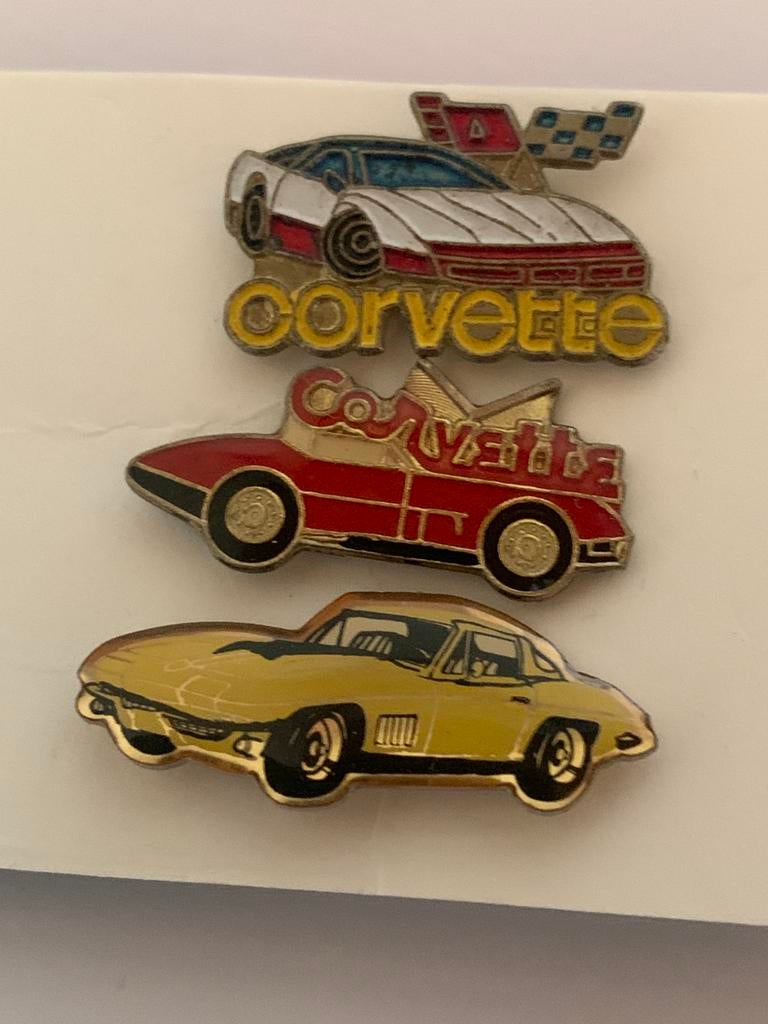 Lot de 3 épingles rétro Corvette, Enlèvement ou Envoi, Comme neuf