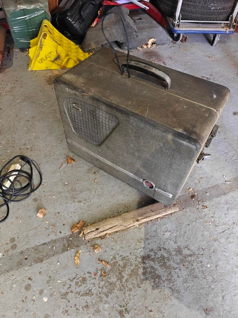 Projecteur 16 mm bolex 1960 ampli à lampe, Collections, Appareils photo & Matériel cinématographique, Projecteur