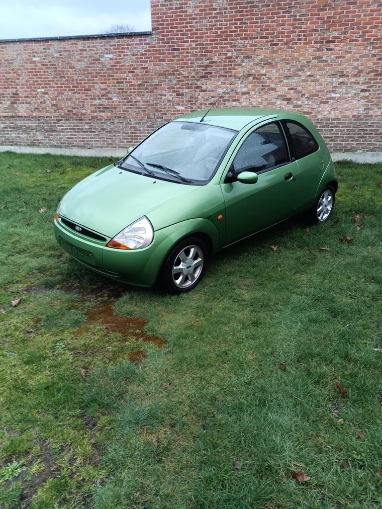 Te koop Ford ka 1.3i benzine bj 2006. 108.000 km, Autos, Achat, Ka, Particulier, Essence