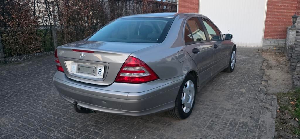 Mercedes C200 Cdi 2006 Facelift, Autos, Mercedes-Benz, Particulier, Classe C, ABS, Airbags, Air conditionné, Ordinateur de bord