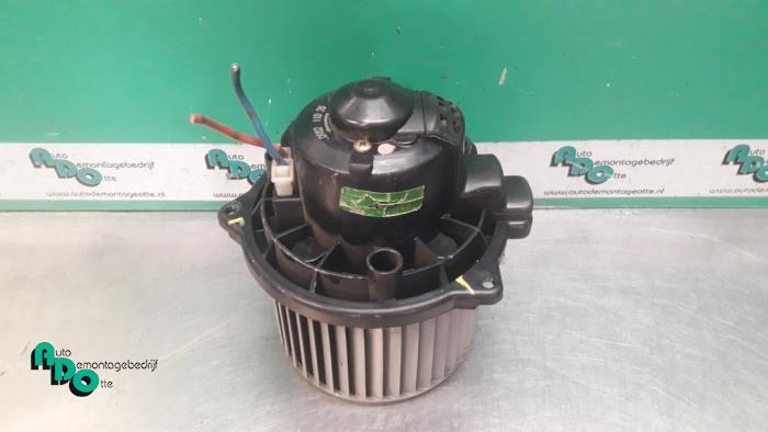 Moteur de ventilation chauffage d'un Suzuki Alto (Alto 02-), Autos : Pièces & Accessoires, Autres pièces automobiles, Suzuki, Utilisé