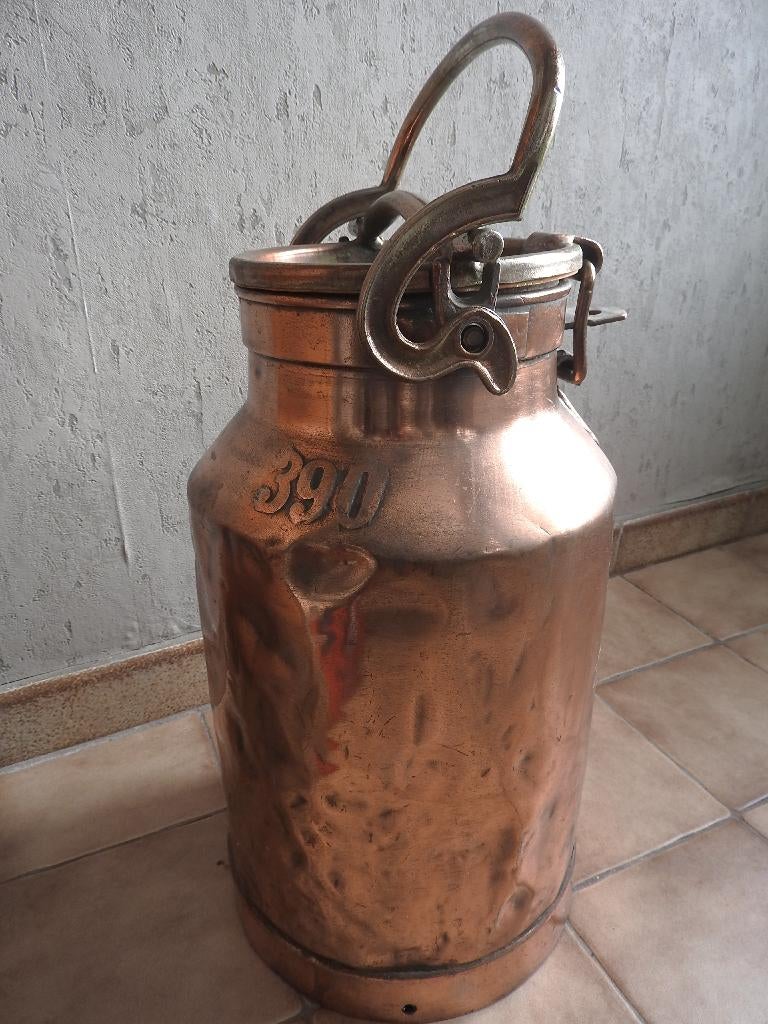 Verkoperde melkkan, Ophalen, Koper