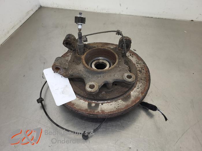 Fusee rechts-achter van een Mercedes V-Klasse, Auto-onderdelen, Gebruikt, -, Ophalen of Verzenden, -