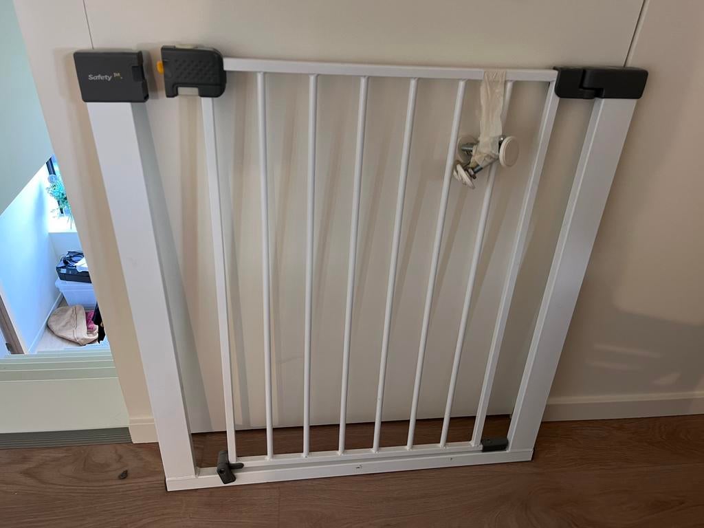 Traphekje verstelbaar, Ophalen, Zo goed als nieuw