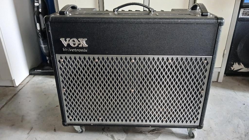 VOX Valvetronic, Muziek en Instrumenten, Versterkers | Bas en Gitaar, Ophalen, Zo goed als nieuw, Gitaar, 100 watt of meer