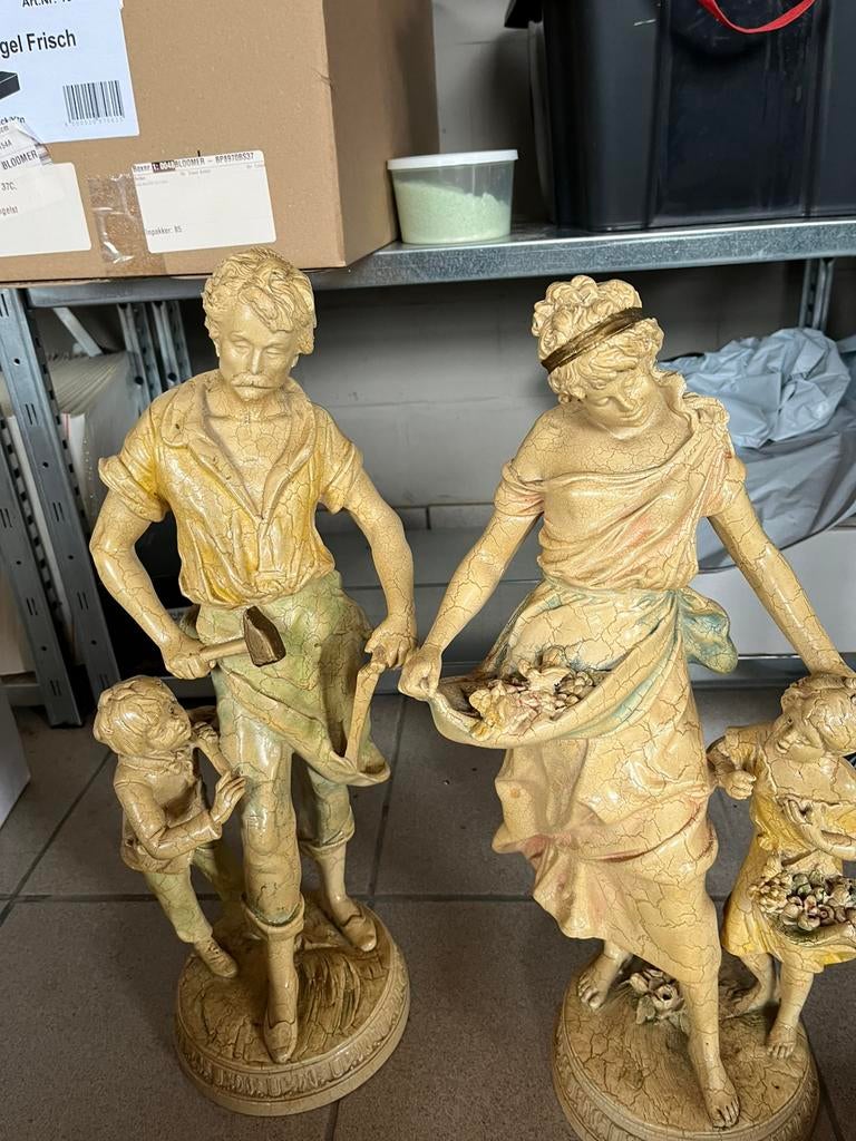 Auguste Moreau replica beelden, Ophalen