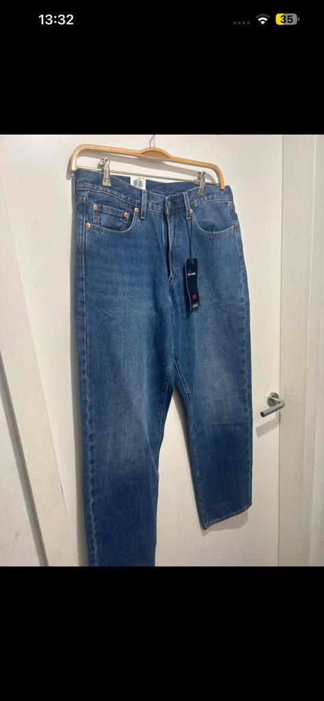 Levis dames broek, Kleding | Dames, Spijkerbroeken en Jeans, Ophalen of Verzenden, Nieuw, Blauw, W33 - W36 (confectie 42/44)