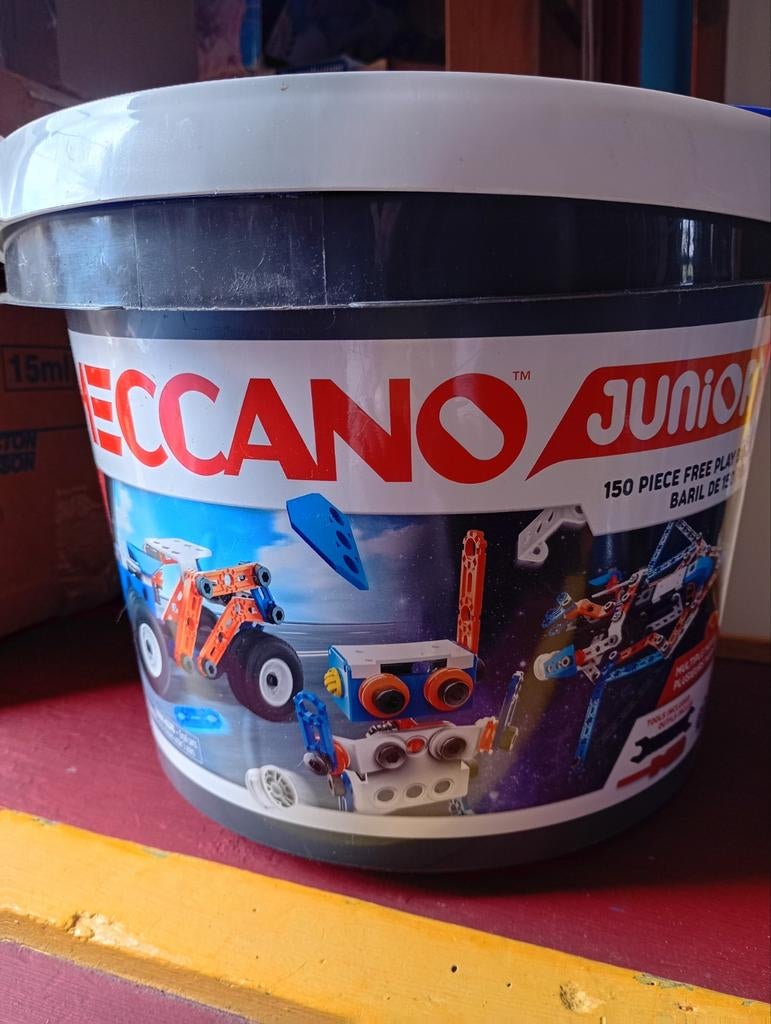 Meccano enfant, Ophalen