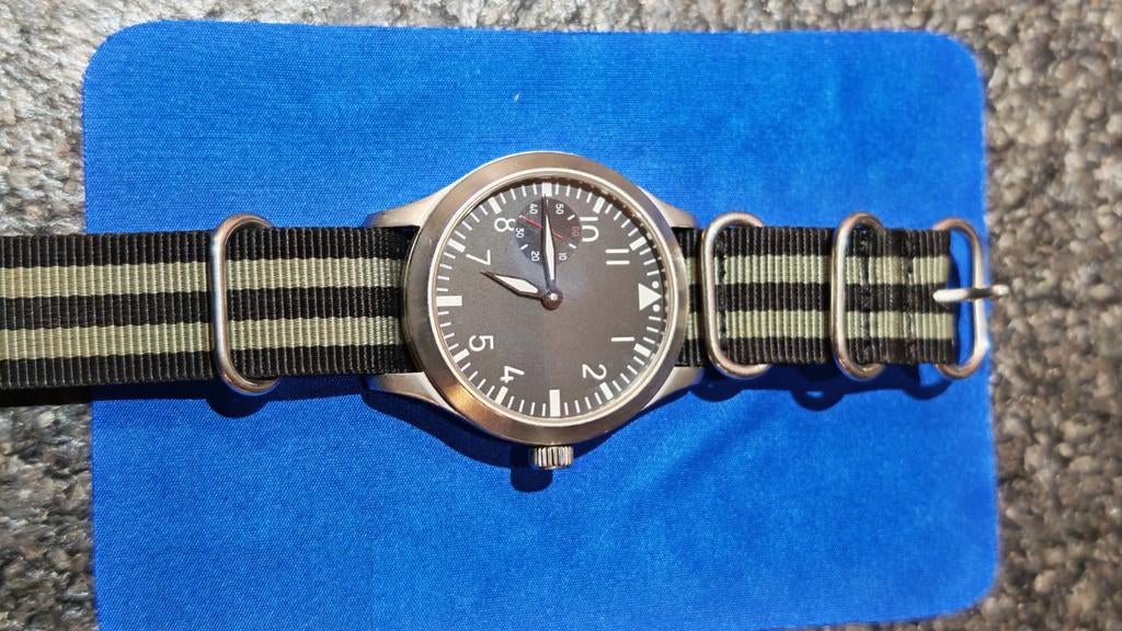 Montre type Flieger Laco, mecanique., Montre-bracelet, Acier, Enlèvement, Utilisé