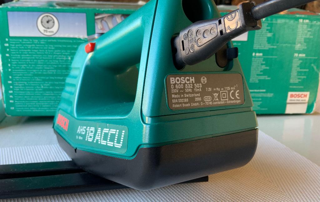 ACCU -BUXUS Snoeischaar Bosch, Ophalen, Gebruikt, Accu, BOSCH