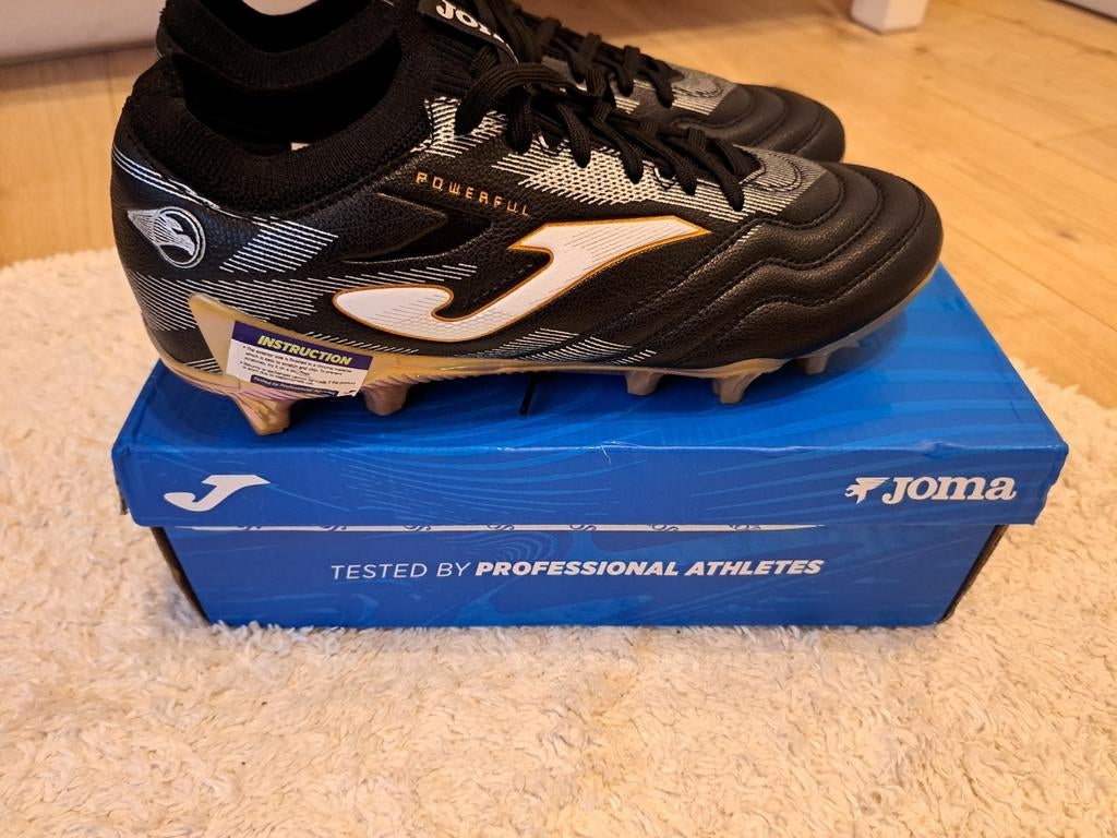 Chaussures de football Joma taille 42, Enlèvement ou Envoi, Neuf, Chaussures