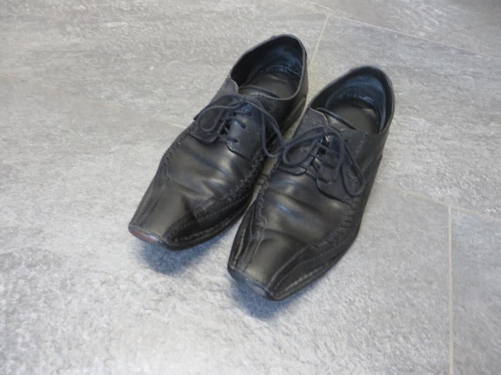 Chaussures noires pour hommes taille 42 en bon état, Andere, Enlèvement ou Envoi, Chaussures à lacets, Porté
