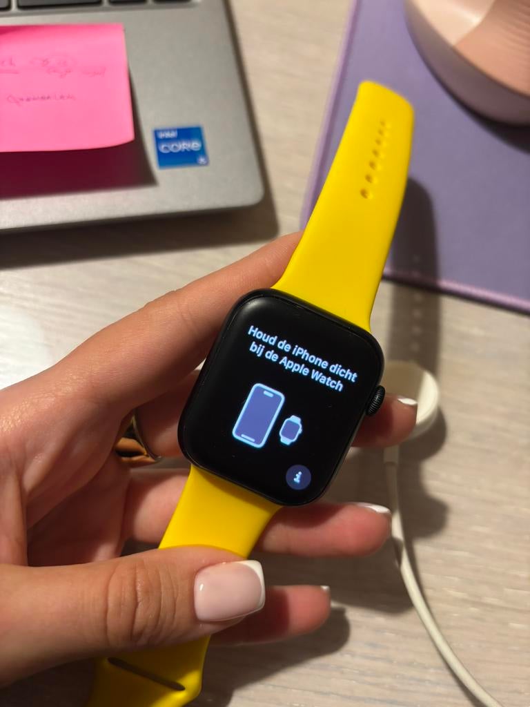 Apple Watch série 8 45 mm, IOS, Comme neuf, Enlèvement, GPS