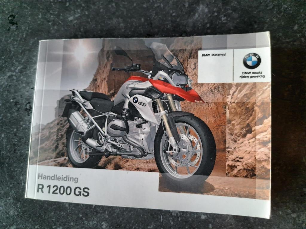 Handleiding voor bmw1200gs lc Nederlandse versie, Motoren, Handleidingen en Instructieboekjes, Ophalen