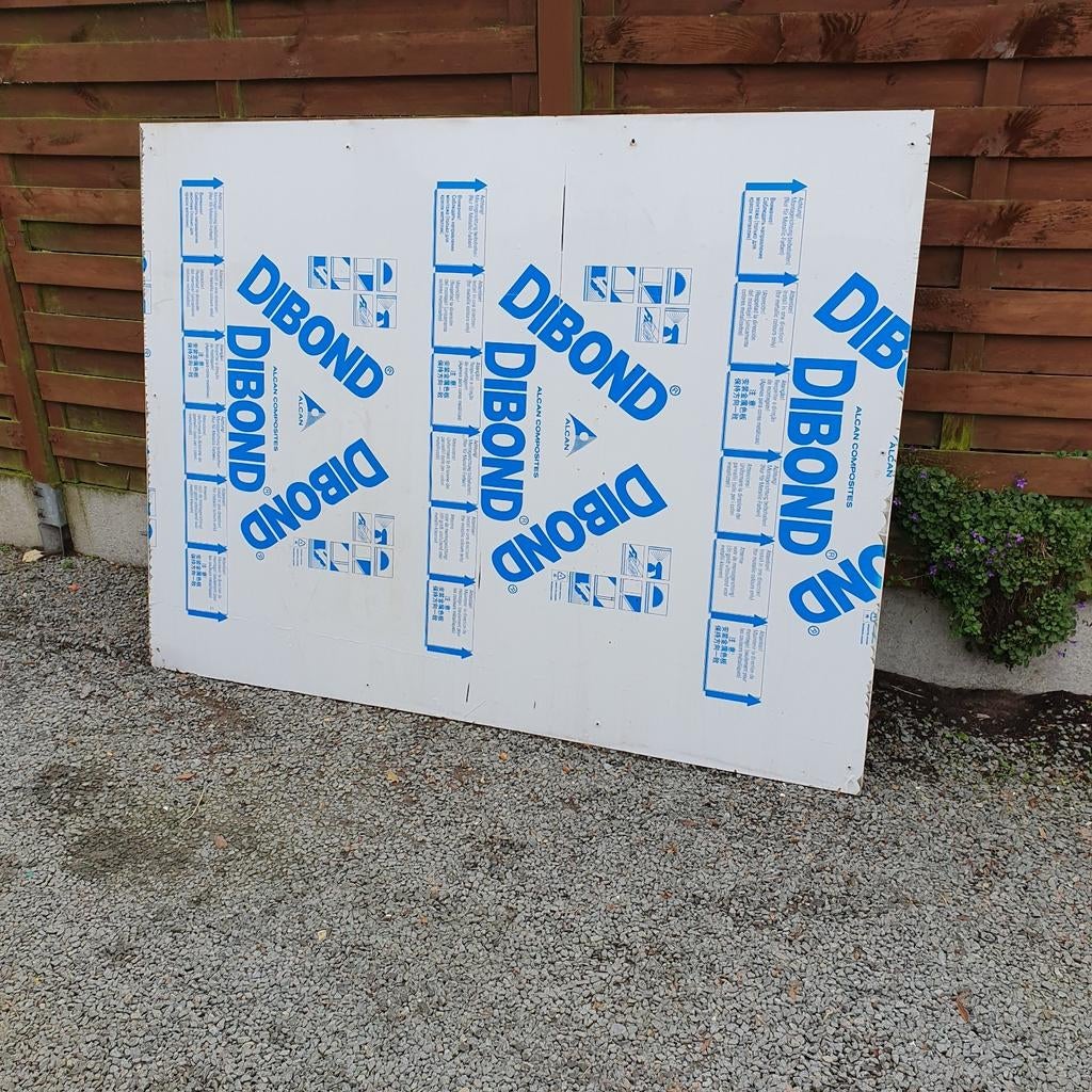 Dibond platen, Ophalen, Zo goed als nieuw