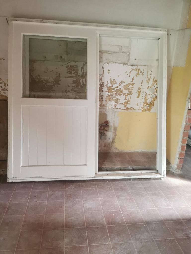 Fenêtre levante et coulissante en bois, Enlèvement ou Envoi, Comme neuf, Baie vitrée coulissante, Vitre comprise