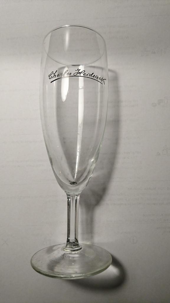 Lot de 12 verres à champagne, Enlèvement